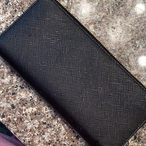 Tory Burch full size wallet